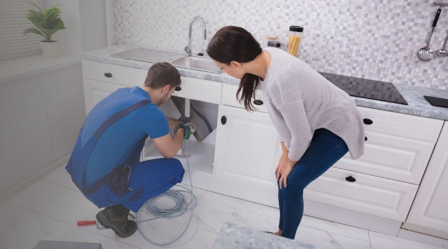 Professional same day plumber in Eaton Rapids, MI