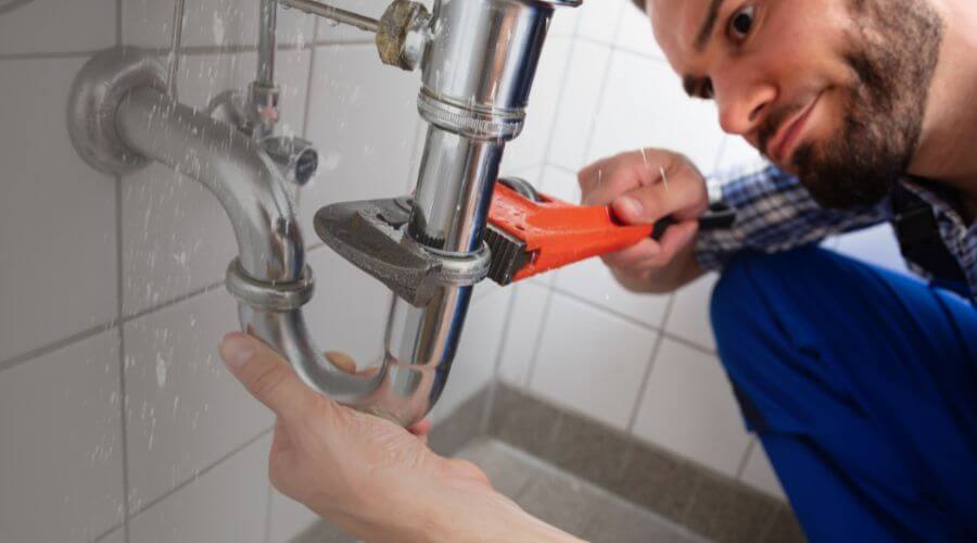Professional same day plumber services in Eaton Rapids, MI